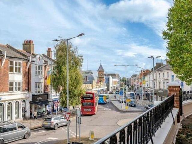 House for sale in Upperton, Eastbourne