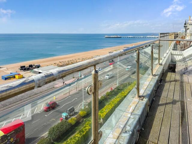 Flat for sale in Brighton & Hove