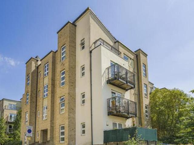 House for sale in Oakmount, Eastleigh