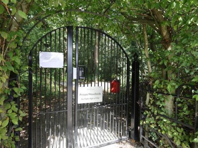 Flat for sale in The Butts, Kent