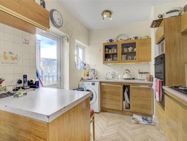 Flat for sale in Fulham, Sands End