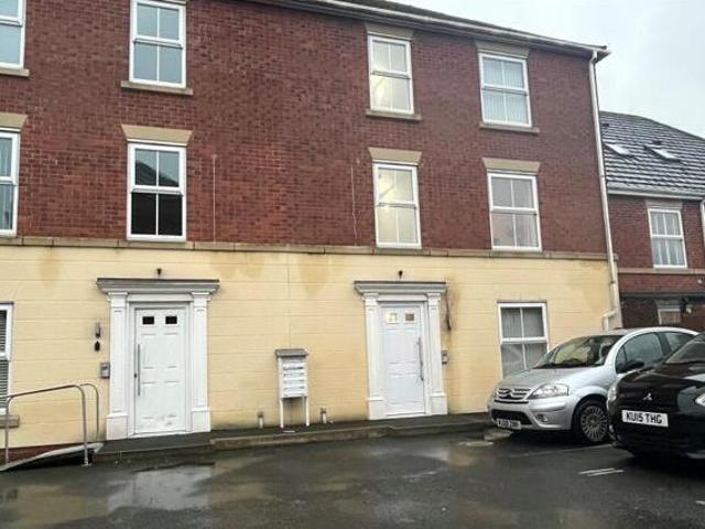 House for sale in Stanney Oaks, Rossmore