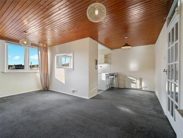 Flat for sale in Newlands, Scotland