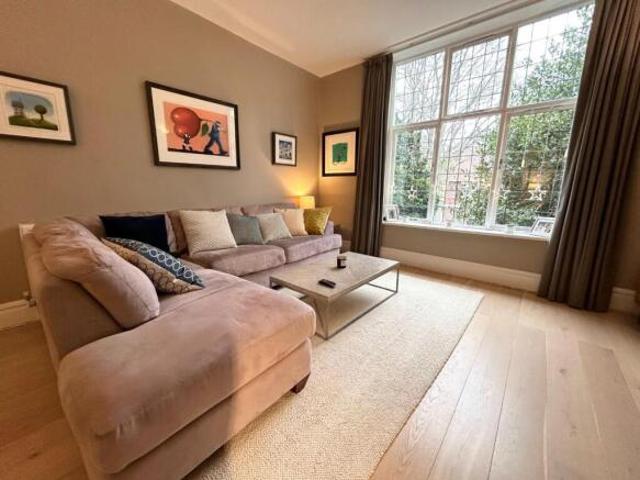 Flat for sale in Didsbury, Manchester