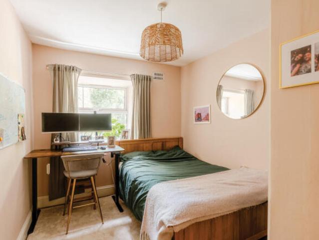 Flat for sale in Feckenham, City Of Bristol