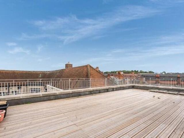 House for sale in Epsom, Epsom and Ewell