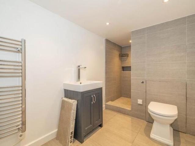 Flat for sale in Longport, The Bridge