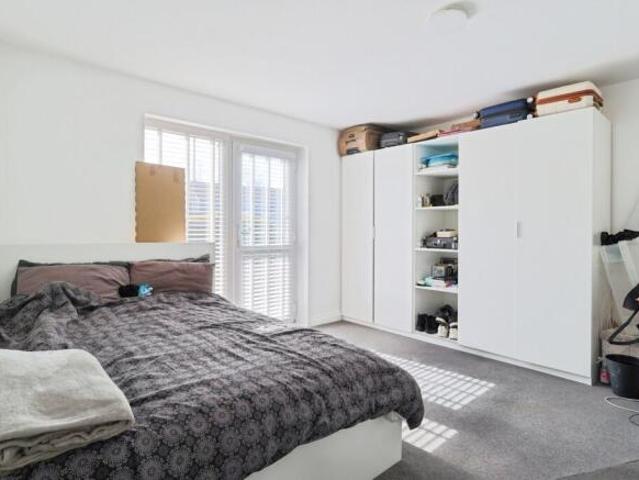 Flat for sale in Georgia, Greater Manchester