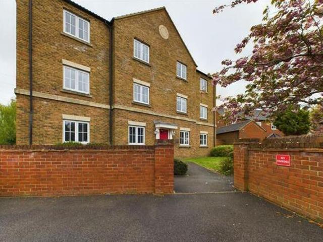 House for sale in Aylesbury, Buckinghamshire