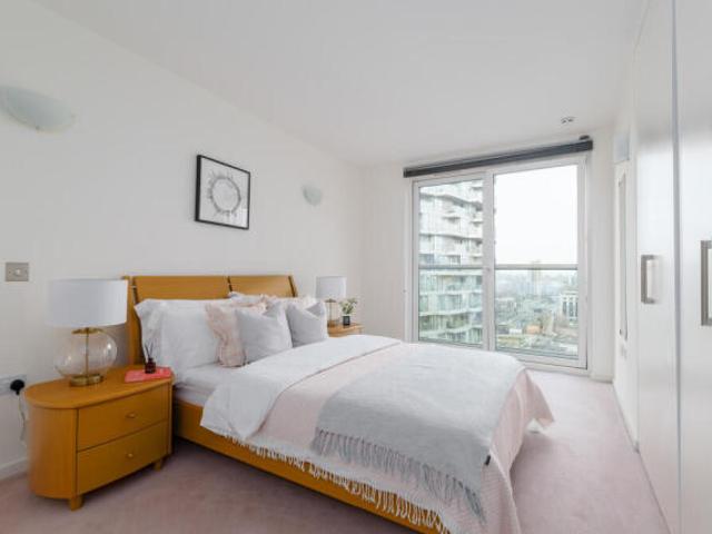 Flat for sale in Cat Hill