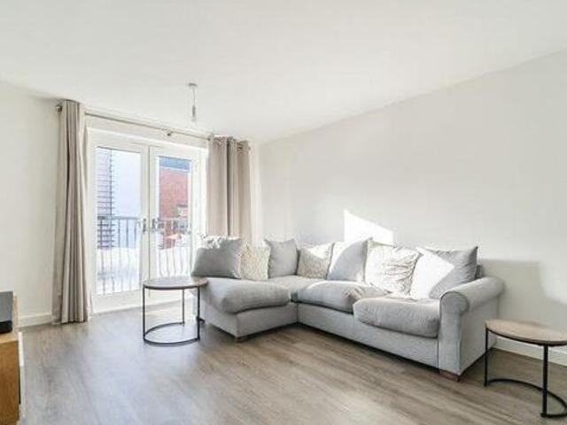 House for sale in Fole, Surrey
