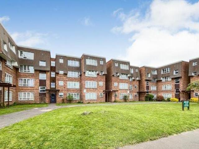 House for sale in London Borough of Hounslow, Greater London