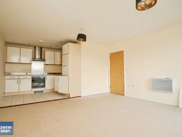 Flat for sale in Falcon Lodge, Wales