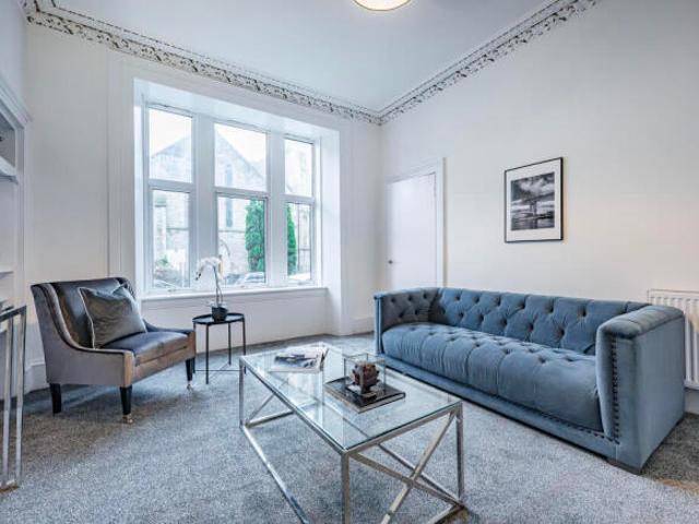 Flat for sale in Dennistoun, Scotland