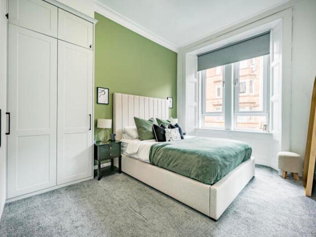 Flat for sale in Battlefield, Scotland