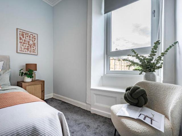 Flat for sale in Dennistoun, Scotland