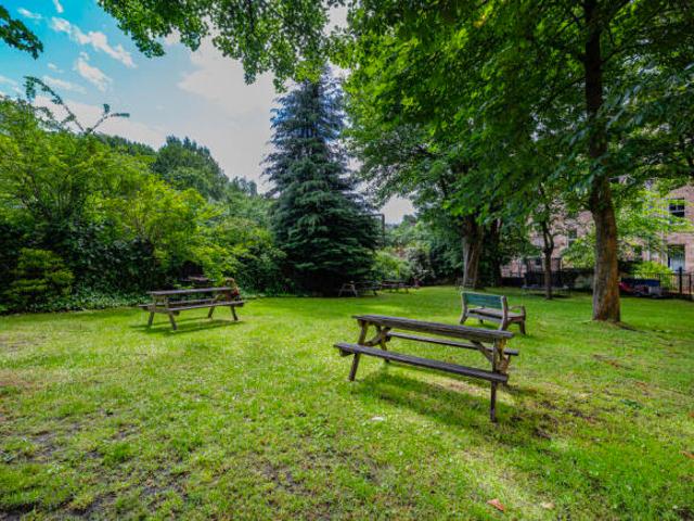 Flat for sale in Glasgow, Glasgow City