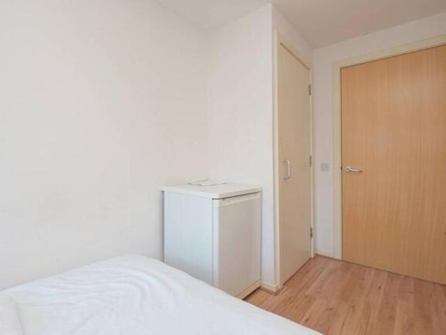 Flat for sale in Bingham, Craigmillar