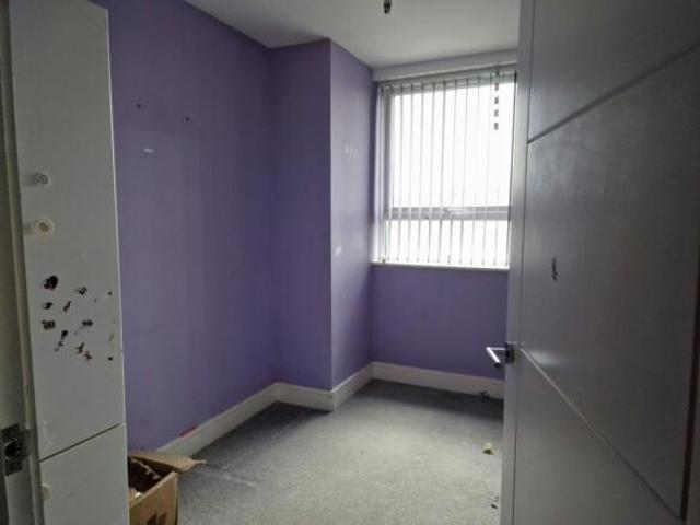 Flat for sale in Midway, Kent