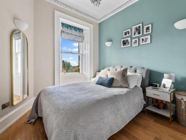 Flat for sale in Hyndland, Glasgow
