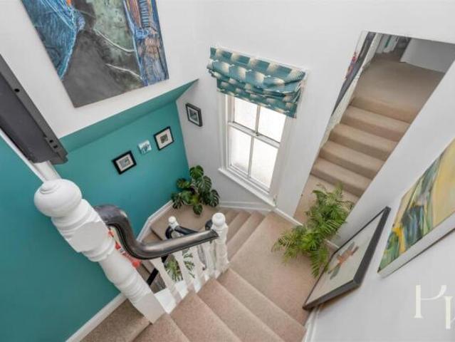 Flat for sale in Round Hill, Brighton & Hove