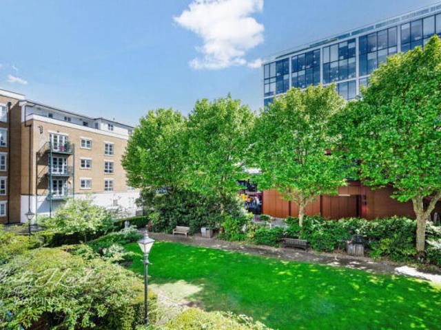 Flat for sale in Cat Hill