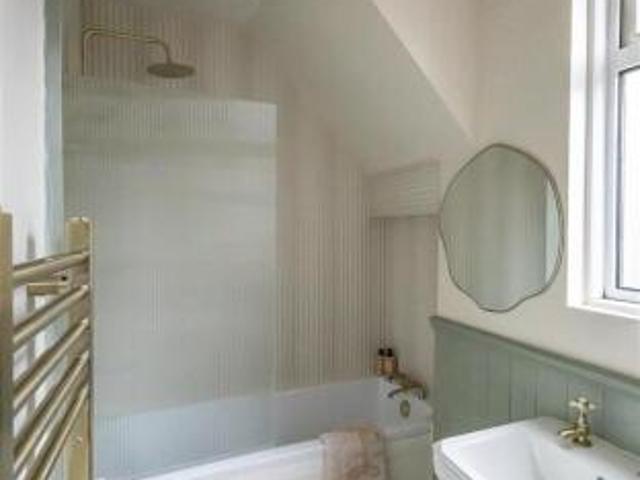 Flat for sale in Jesmond, Tyne And Wear