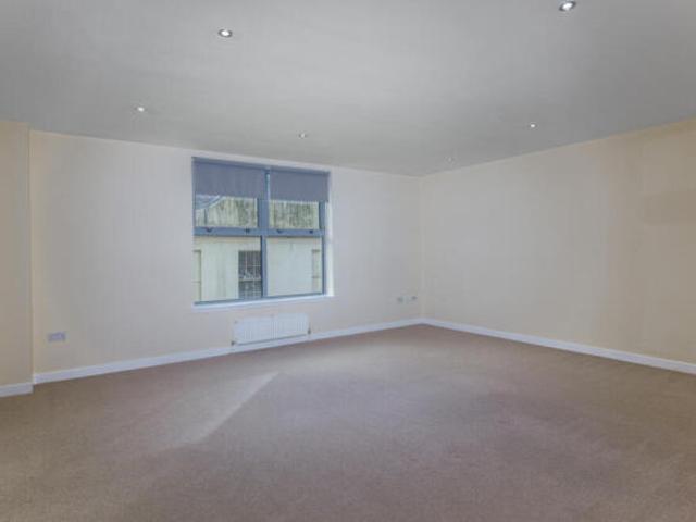 Flat for sale in Glasgow, Glasgow City