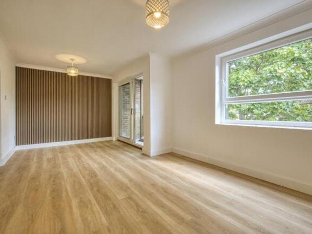 Flat for sale in Kingsgate, Thanet