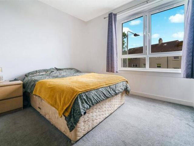Flat for sale in Barnhill, Springburn