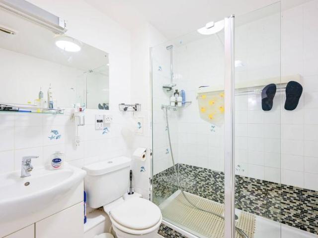 Apartment for sale in Tottenham, London Borough of Haringey