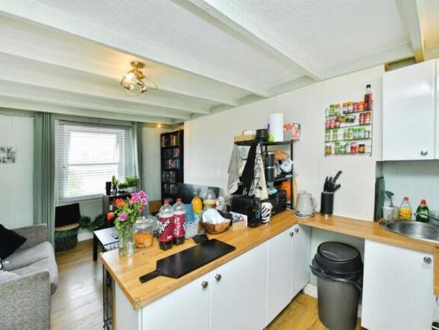 Flat for sale in Greenbank, Mount Wise