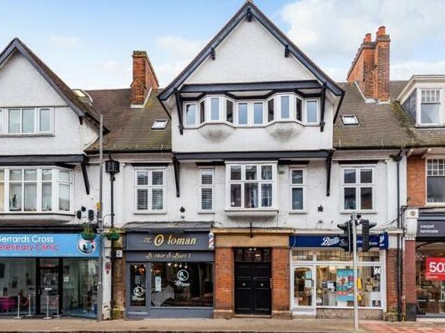 House for sale in Gerrards Cross, Denham