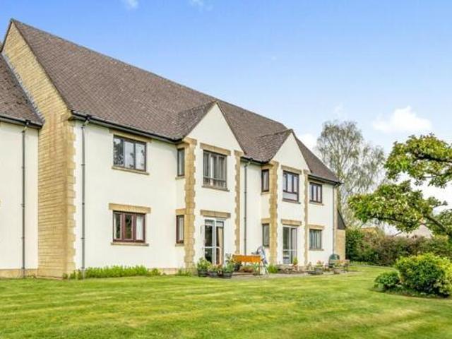 House for sale in Brompton, Gillingham