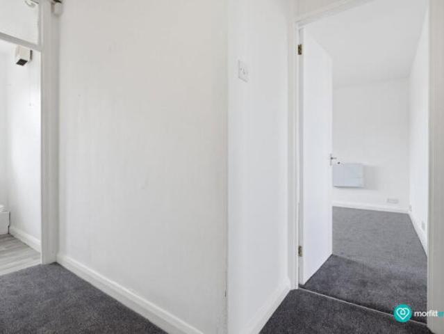 Flat for sale in Gleadless, South Yorkshire