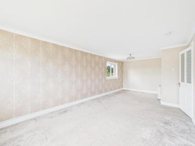 Flat for sale in St Leonards, Barassie