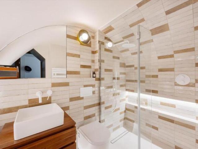 Flat for sale in Cat Hill