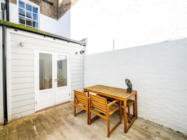 Flat for sale in Marylebone, Greater London