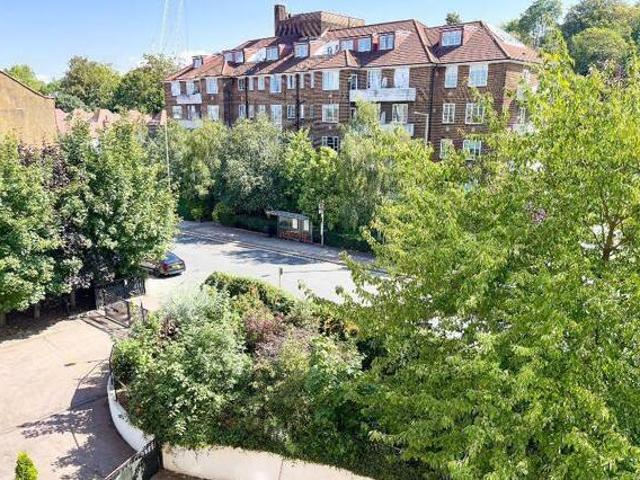 House for sale in Hertfordshire
