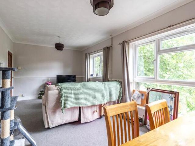 Flat for sale in Heigham Grove, East Bank