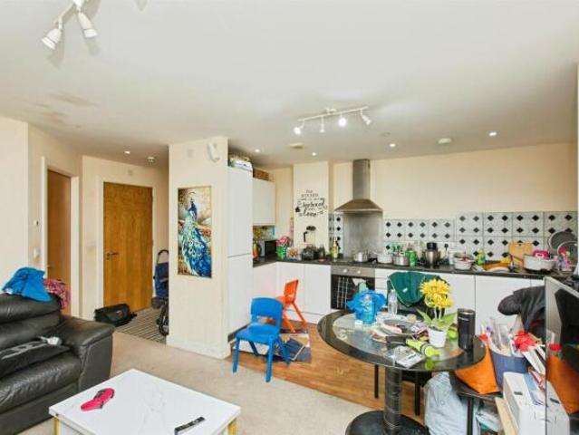 Flat for sale in East Midlands
