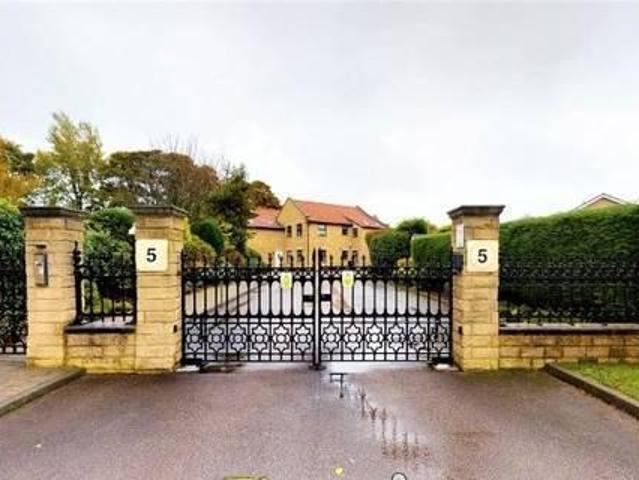 House for sale in Yorkshire And The Humber