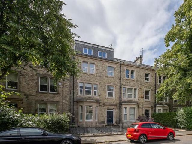 Flat for sale in Jesmond, Tyne And Wear