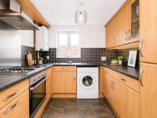 Flat for sale in St Leonards, Watergate