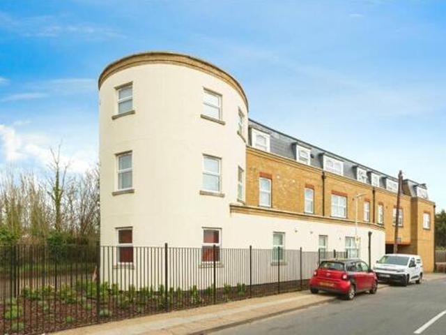House for sale in Gravesend, Gravesham