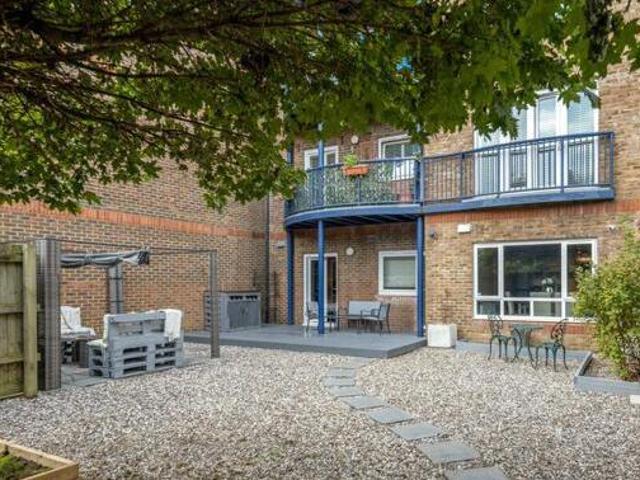 House for sale in Grays, Essex