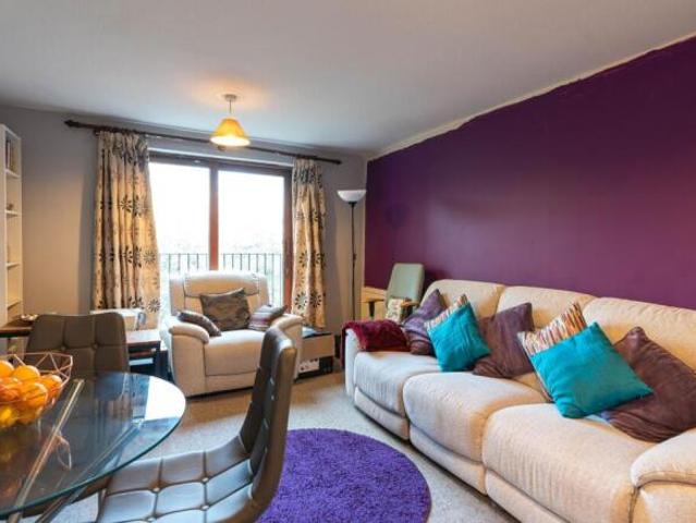 Flat for sale in The Slade, Oxfordshire