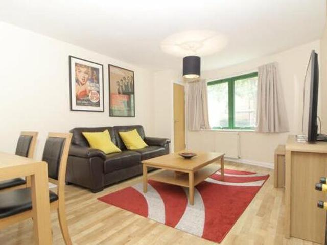 House for sale in London Borough of Ealing, Greenford
