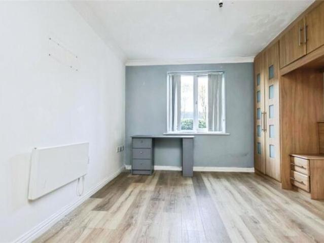 Flat for sale in Hamstead, West Midlands