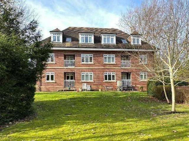 House for rent in West Sussex